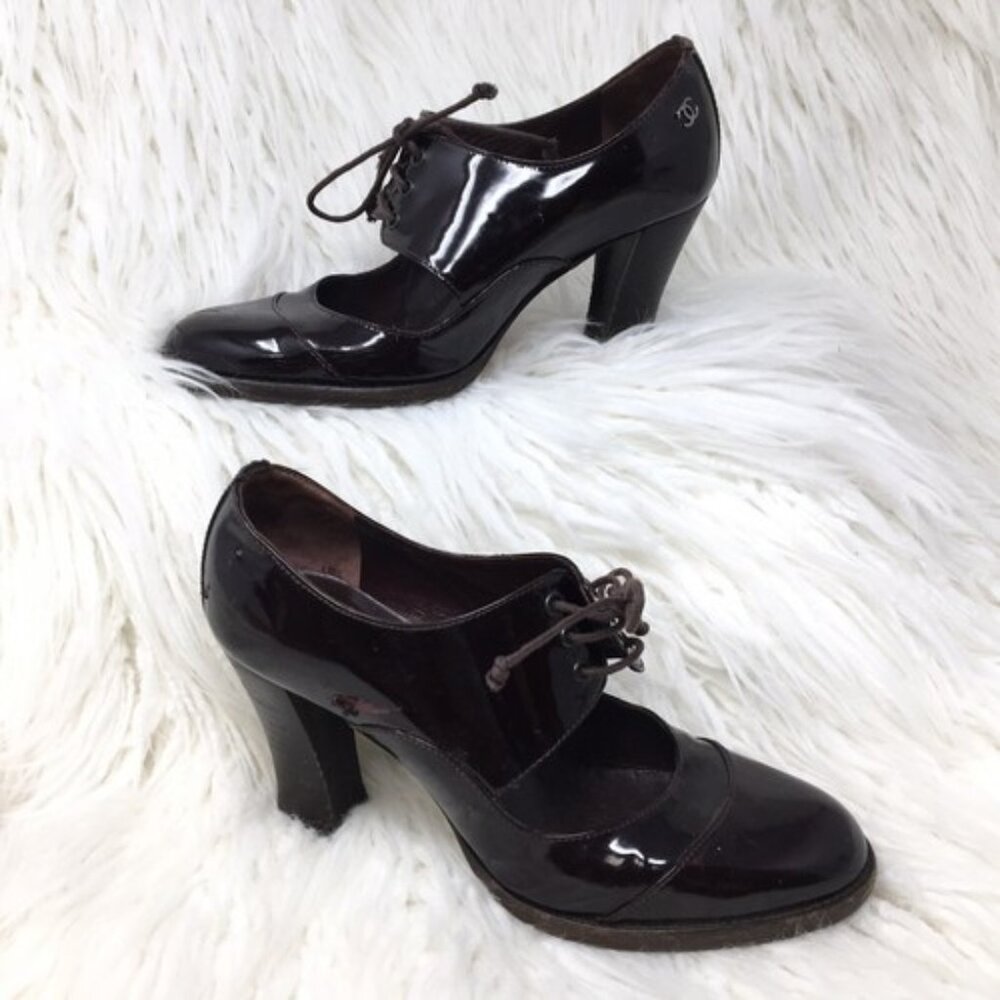 Chanel Burgundy Patent Cut-Out Oxford Heels - 36 (5.5)
